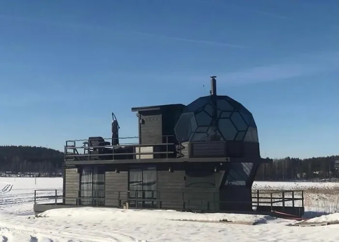 Worlds Only Luxury Glass Igloo Sauna Houseboat * Jyväskylä